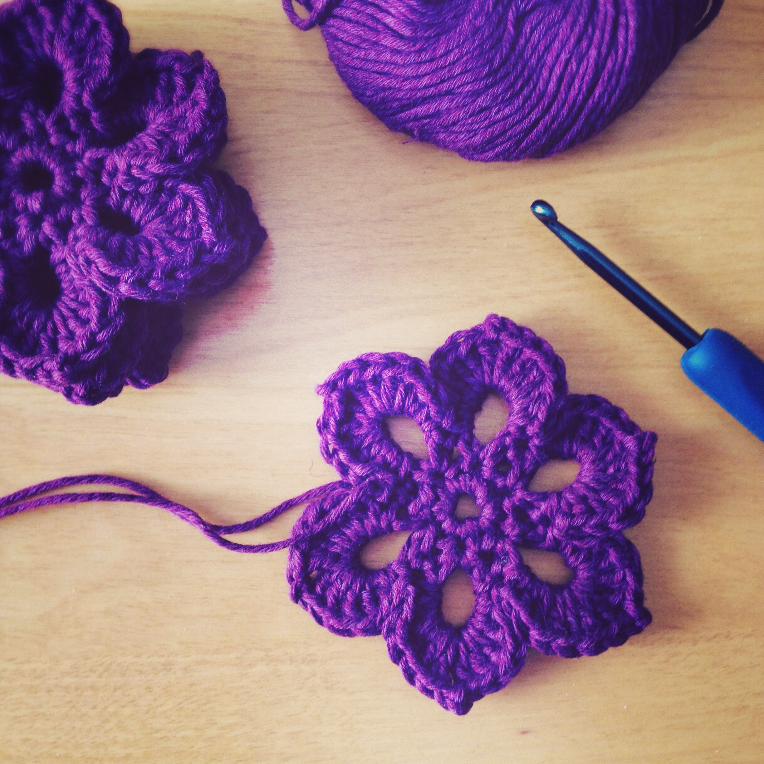 Crochet Flower Scarf