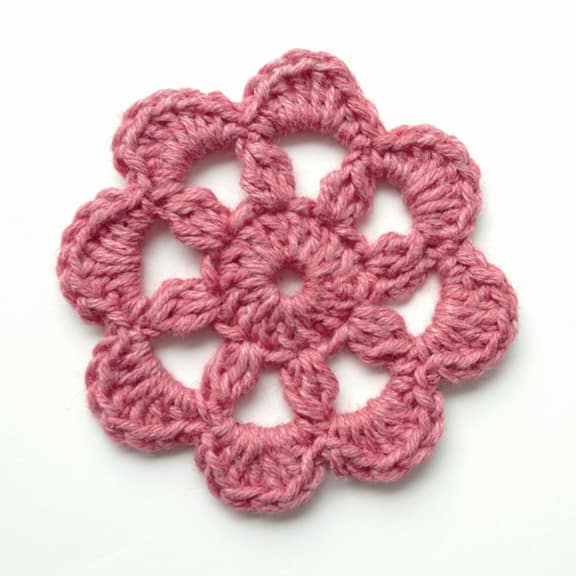 Deux Brins de Maille - Free Crochet Motif Flower - Rainy Day