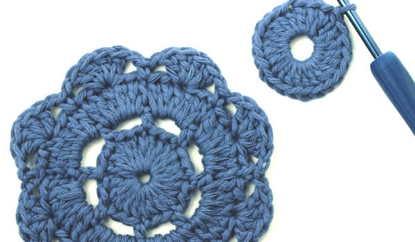 Abby, the Crochet Flower Motif