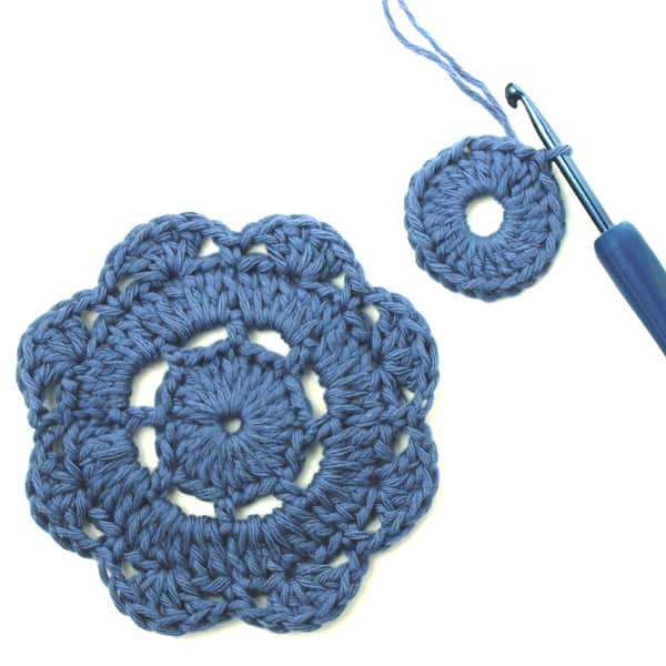 How to Crochet the Abby Flower Motif | Deux Brins de Maile