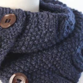 How to knit the Blue Night Cowl, a free pattern